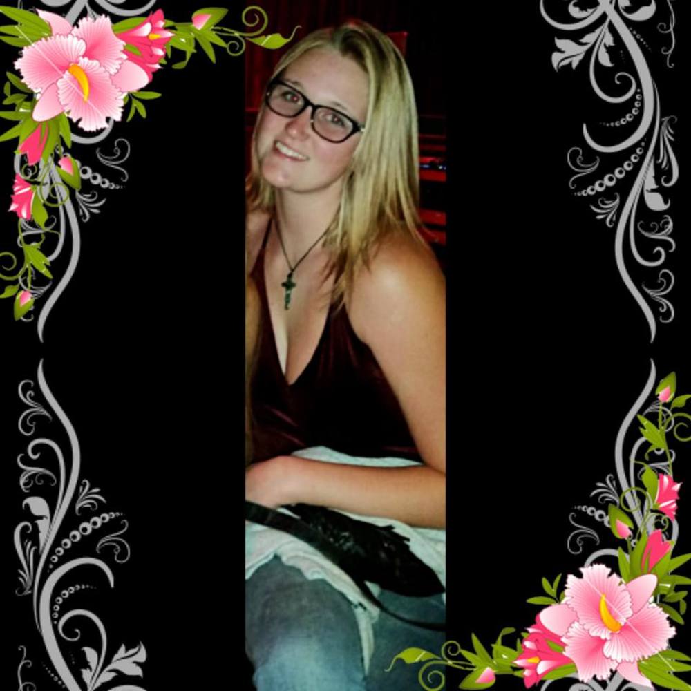 Meet your Posher, Brittney